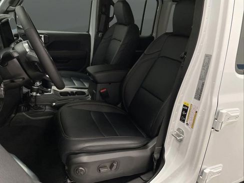 New 2025 Jeep Wrangler Sahara w/ Technology Group image 4