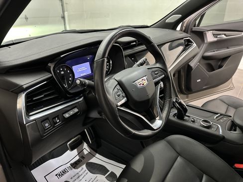 Used 2023 Cadillac XT6 Sport image 19