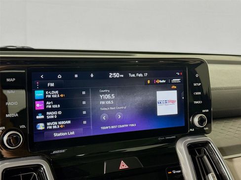 Used 2023 Kia Sorento SX Prestige image 14