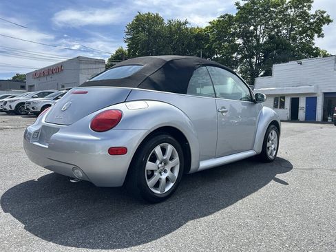 Used 2003 Volkswagen Beetle GLX FWD image 4