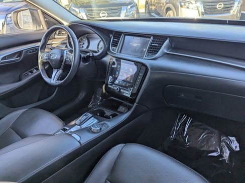 Certified 2024 INFINITI QX50 Luxe image 13