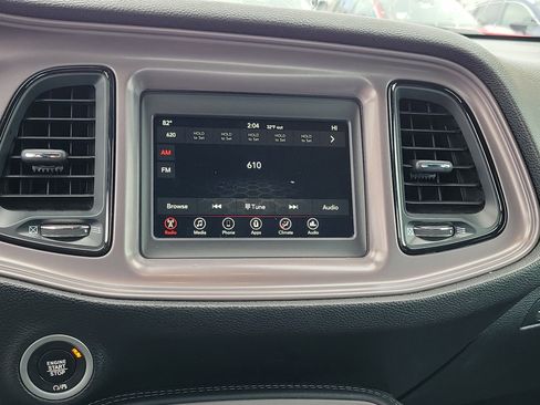 Used 2023 Dodge Challenger SXT image 23