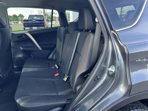 Used 2013 Toyota RAV4 XLE AWD/4WD image 23