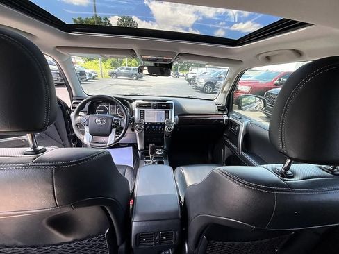 Used 2024 Toyota 4Runner Limited AWD/4WD image 35