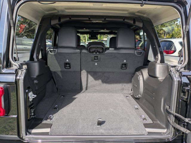 New 2025 Jeep Wrangler Unlimited Sahara AWD/4WD image 11