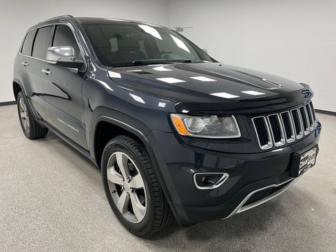 Used 2016 Jeep Grand Cherokee Limited w/ Trailer Tow Group IV AWD/4WD image 2