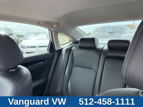 Used 2024 Honda Civic Touring image 13