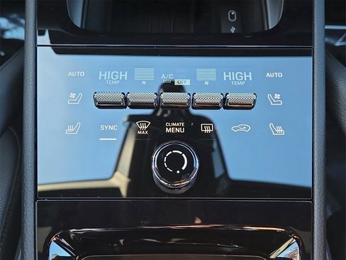 New 2026 Porsche Cayenne Coupe image 13