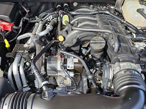 Used 2022 Jeep Wrangler Unlimited Sport image 27