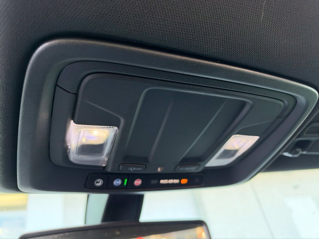 Used 2022 GMC Sierra 1500 AT4 AWD/4WD image 17