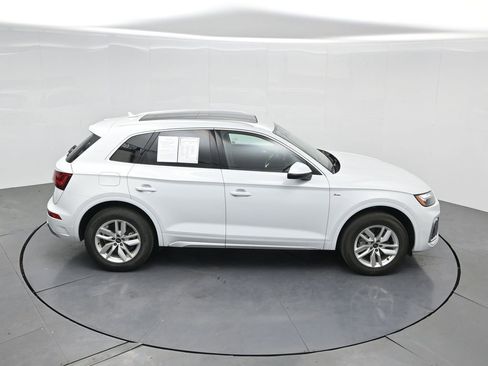 Used 2023 Audi Q5 2.0T Premium w/ Convenience Package AWD/4WD image 52
