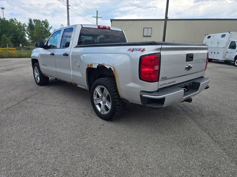 Used 2016 Chevrolet Silverado 1500 Custom w/ Custom Convenience Package AWD/4WD image 6