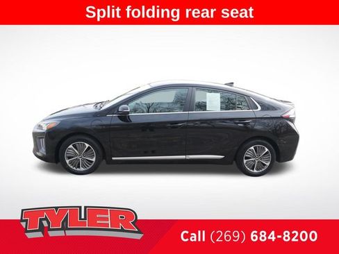Used 2022 Hyundai Ioniq SEL FWD image 4
