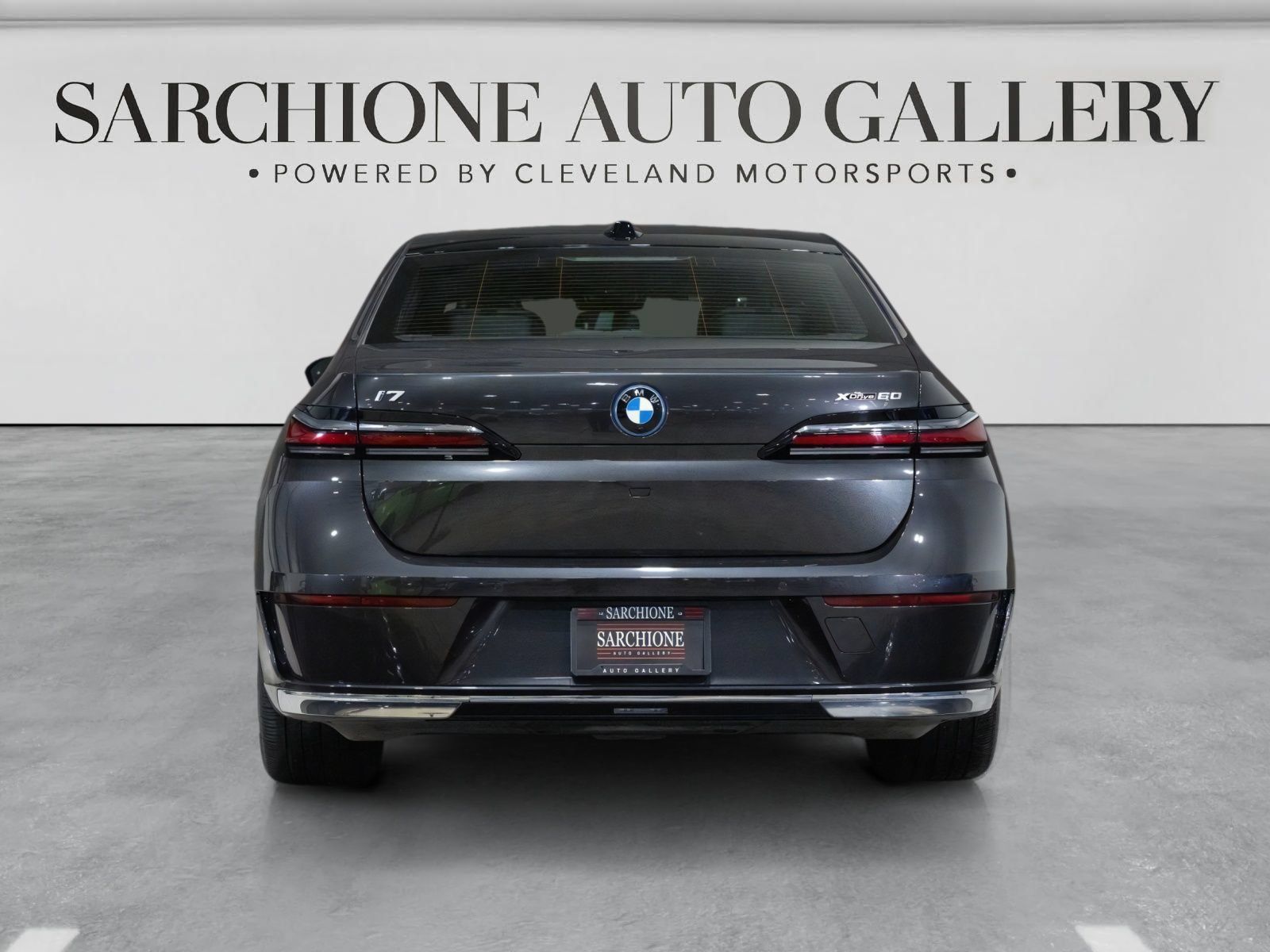 Used 2025 BMW i7 xDrive60 AWD/4WD image 17