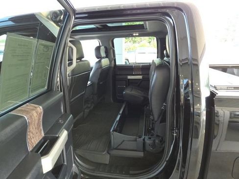 Used 2018 Ford F350 Lariat w/ Lariat Ultimate Package AWD/4WD image 57