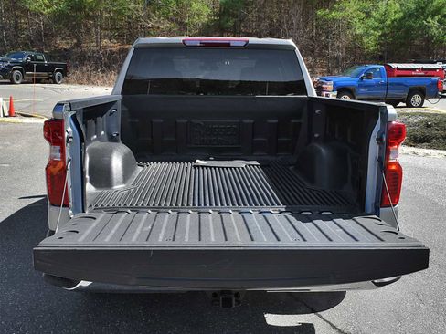 Used 2025 Chevrolet Silverado 1500 LT image 8