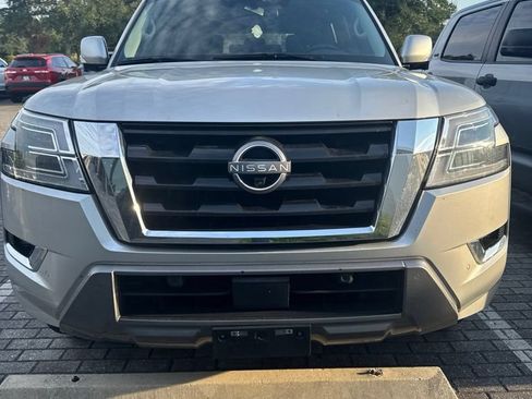 Used 2022 Nissan Armada SL RWD image 2