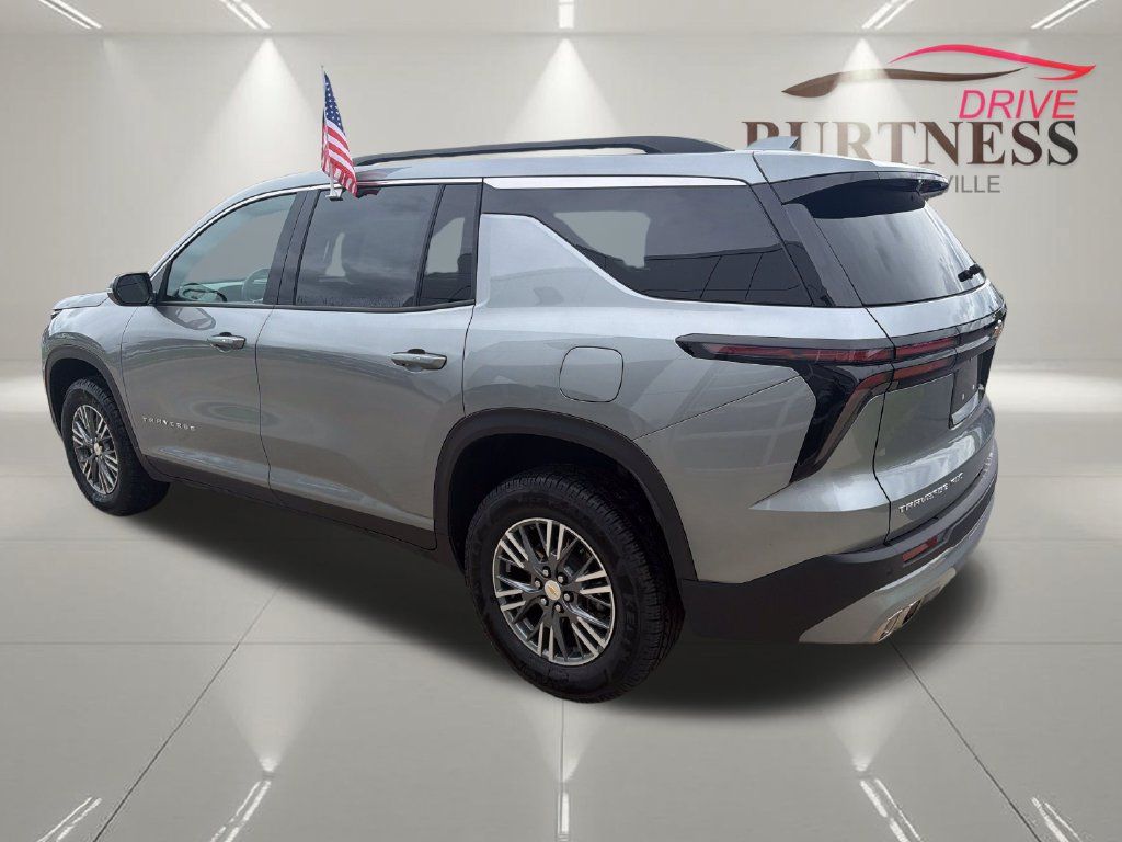 Certified 2026 Chevrolet Traverse LT AWD/4WD image 6