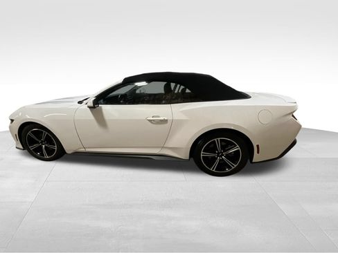 Used 2024 Ford Mustang Premium RWD image 8