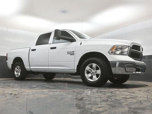 Used 2023 RAM 1500 Classic SLT w/ Trailer & Traction Group image 14