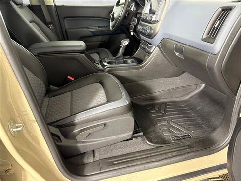 Used 2022 Chevrolet Colorado Z71 RWD image 13