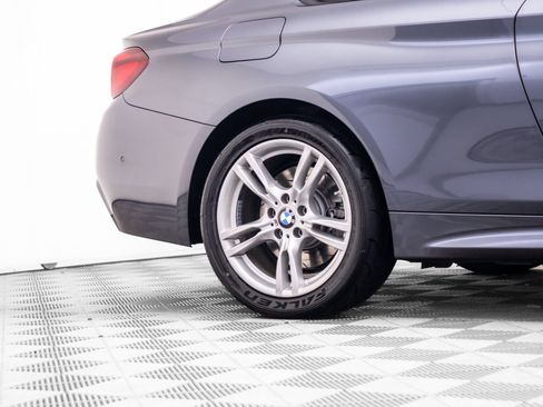 Used 2020 BMW 430i xDrive Coupe w/ M Sport Package AWD/4WD image 35