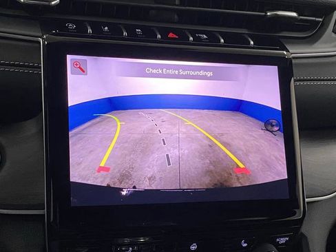 New 2025 Jeep Grand Cherokee L Limited w/ Black Appearance Package image 11