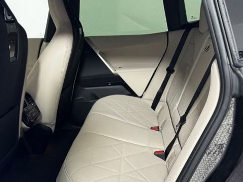 New 2026 BMW iX xDrive45 image 17