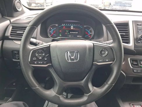 Used 2019 Honda Passport Sport image 12