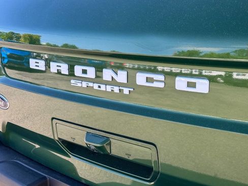 Used 2025 Ford Bronco Sport Outer Banks w/ Outer Banks Tech Package+ AWD/4WD image 16