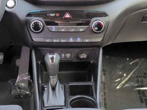 Used 2021 Hyundai Tucson Value w/ Cargo Package FWD image 19