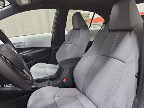 New 2026 Toyota Corolla SE image 18