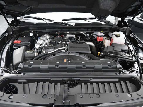 New 2025 GMC Sierra 3500 Denali Ultimate image 24