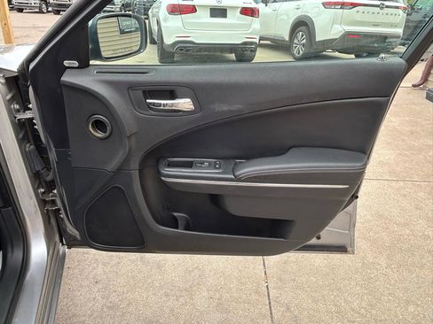 Used 2013 Dodge Charger SXT Plus RWD image 16