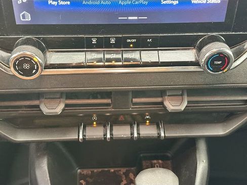 Used 2023 Chevrolet Colorado W/T w/ WT Convenience Package II AWD/4WD image 13