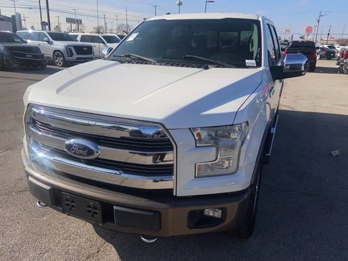 Used 2015 Ford F150 Lariat w/ Equipment Group 502A Luxury image 2