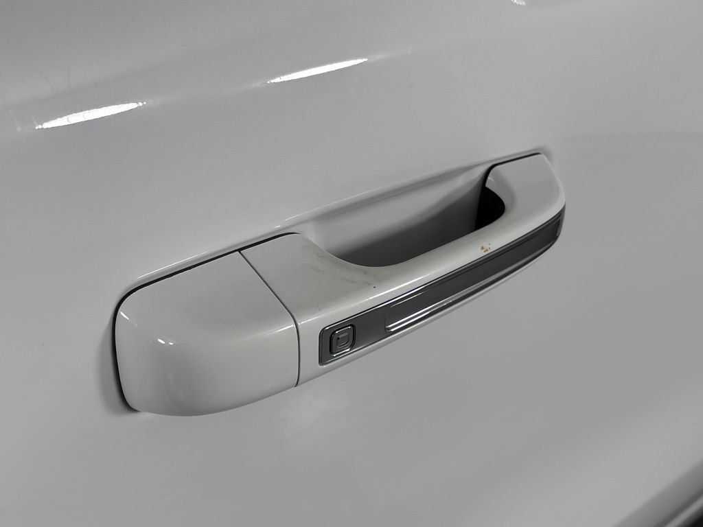 Used 2021 RAM 1500 Laramie RWD image 18