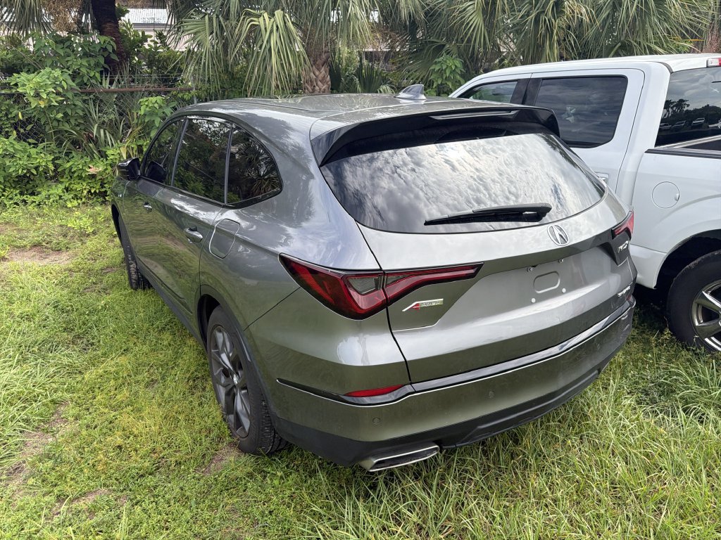 Used 2023 Acura MDX A-Spec AWD/4WD image 10