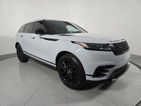 Used 2024 Land Rover Range Rover Velar Dynamic SE image 3