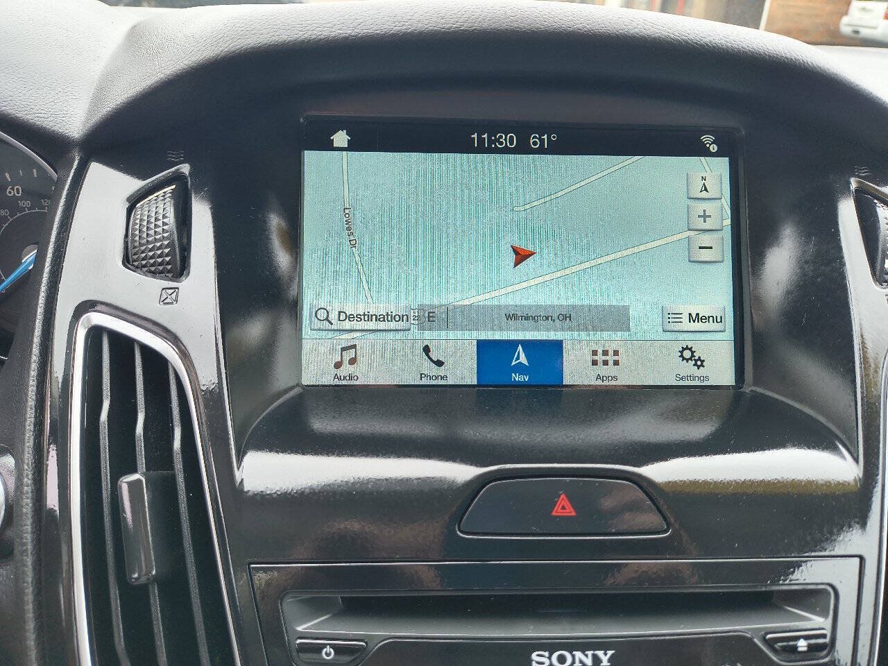Used 2018 Ford Focus Titanium FWD image 15