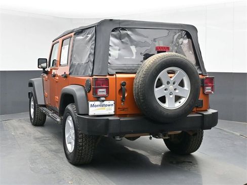 Used 2011 Jeep Wrangler Unlimited Sport image 12