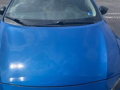 Used 2022 Nissan Versa SR FWD image 13
