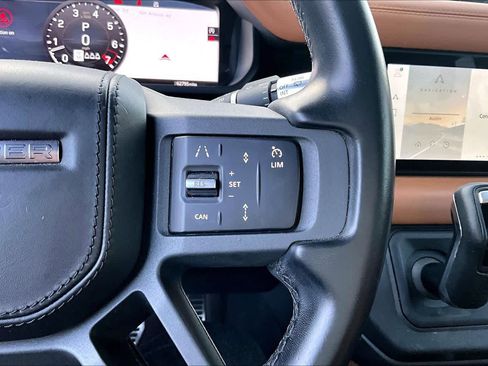 Used 2021 Land Rover Defender 110 X image 21