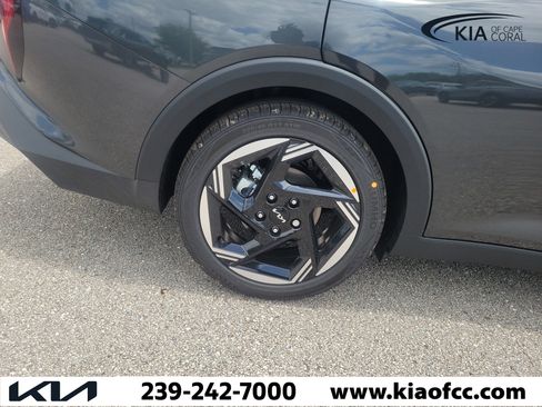 New 2026 Kia K4 EX FWD image 9