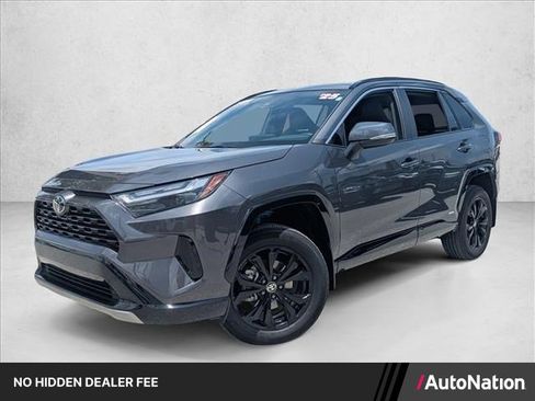 Certified 2025 Toyota RAV4 SE w/ Convenience Package AWD/4WD image 1