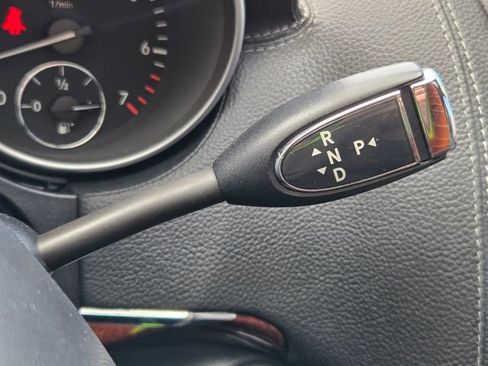 Used 2009 Mercedes-Benz GL 550 4MATIC image 32