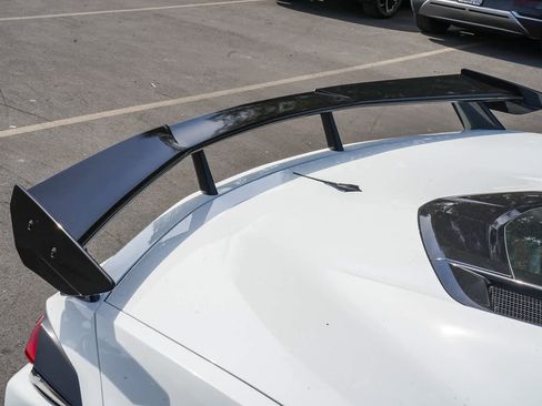 Used 2024 Chevrolet Corvette Stingray Preferred Cpe w/ 2LT RWD image 8