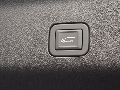 New 2026 Chevrolet Tahoe Premier image 24