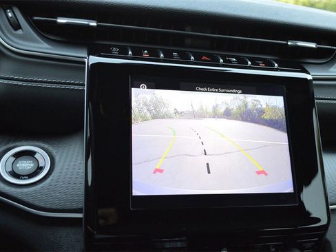 Used 2023 Jeep Grand Cherokee Altitude image 24