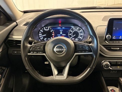 Used 2024 Nissan Altima 2.5 SR image 27